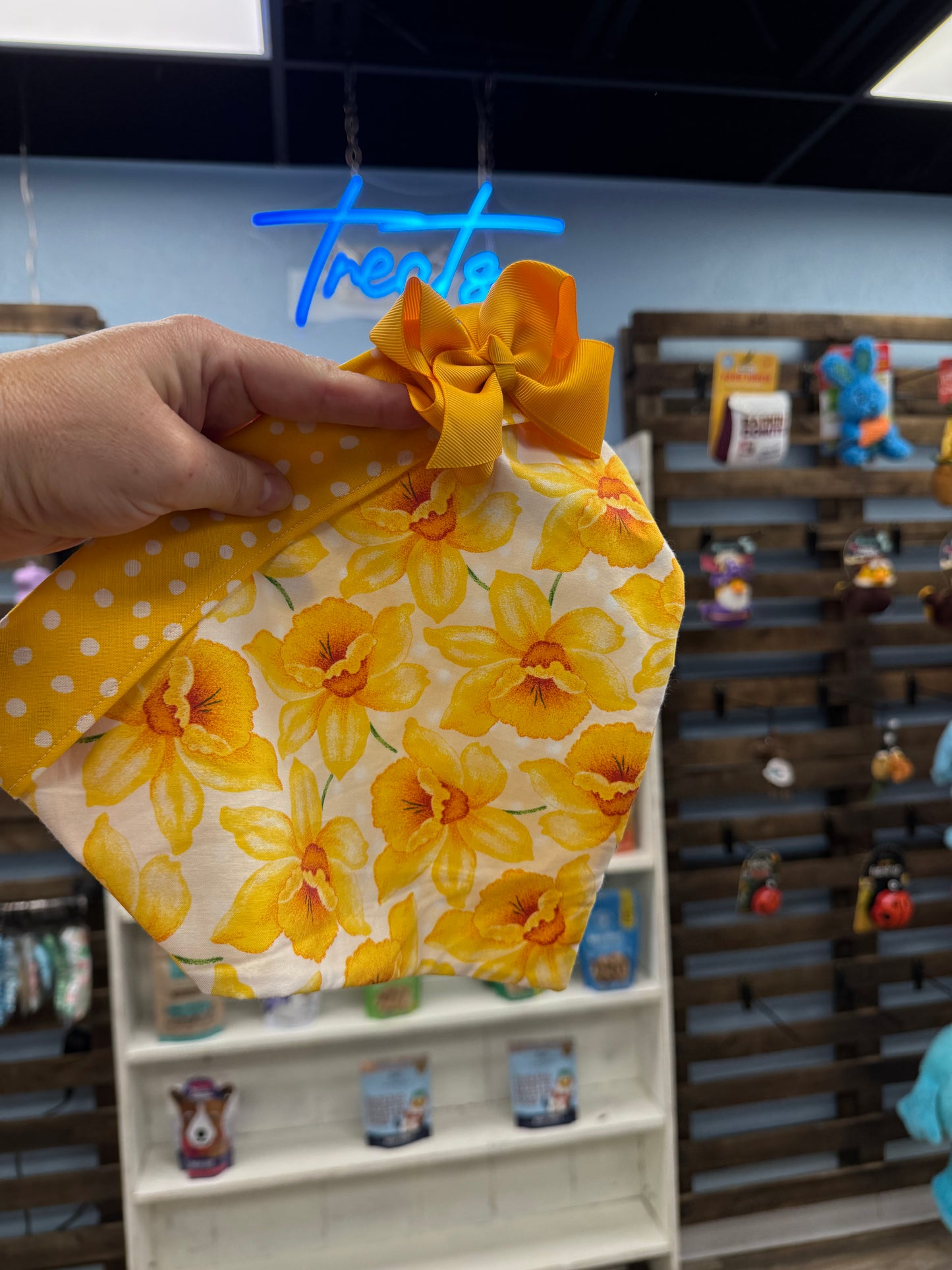 Chloe-Max Yellow Flower Bow Bandana