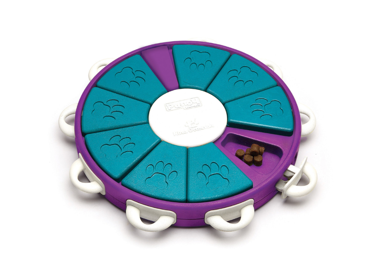 Outward Hound Dog Twister Interactive Treat Puzzle Dog Toy