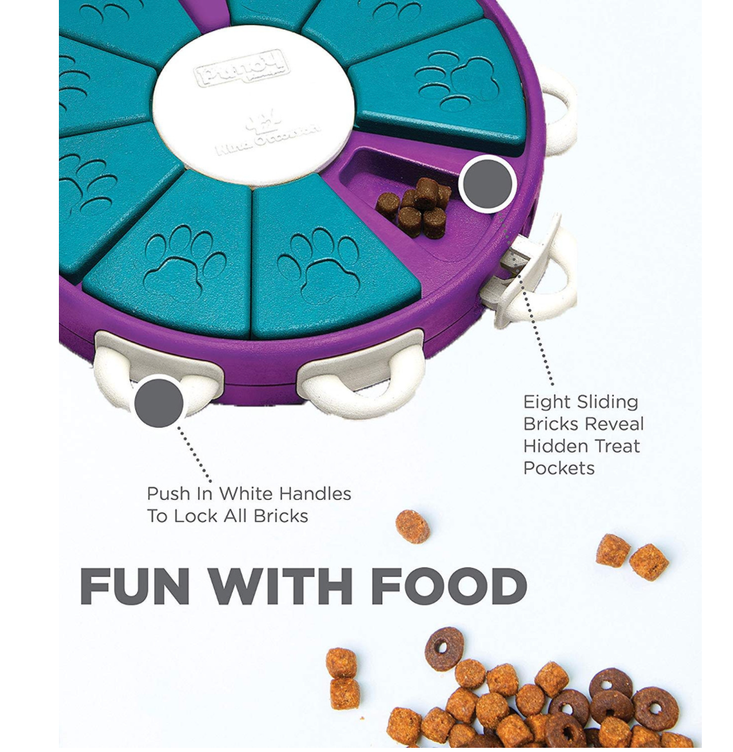 Outward Hound Dog Twister Interactive Treat Puzzle Dog Toy